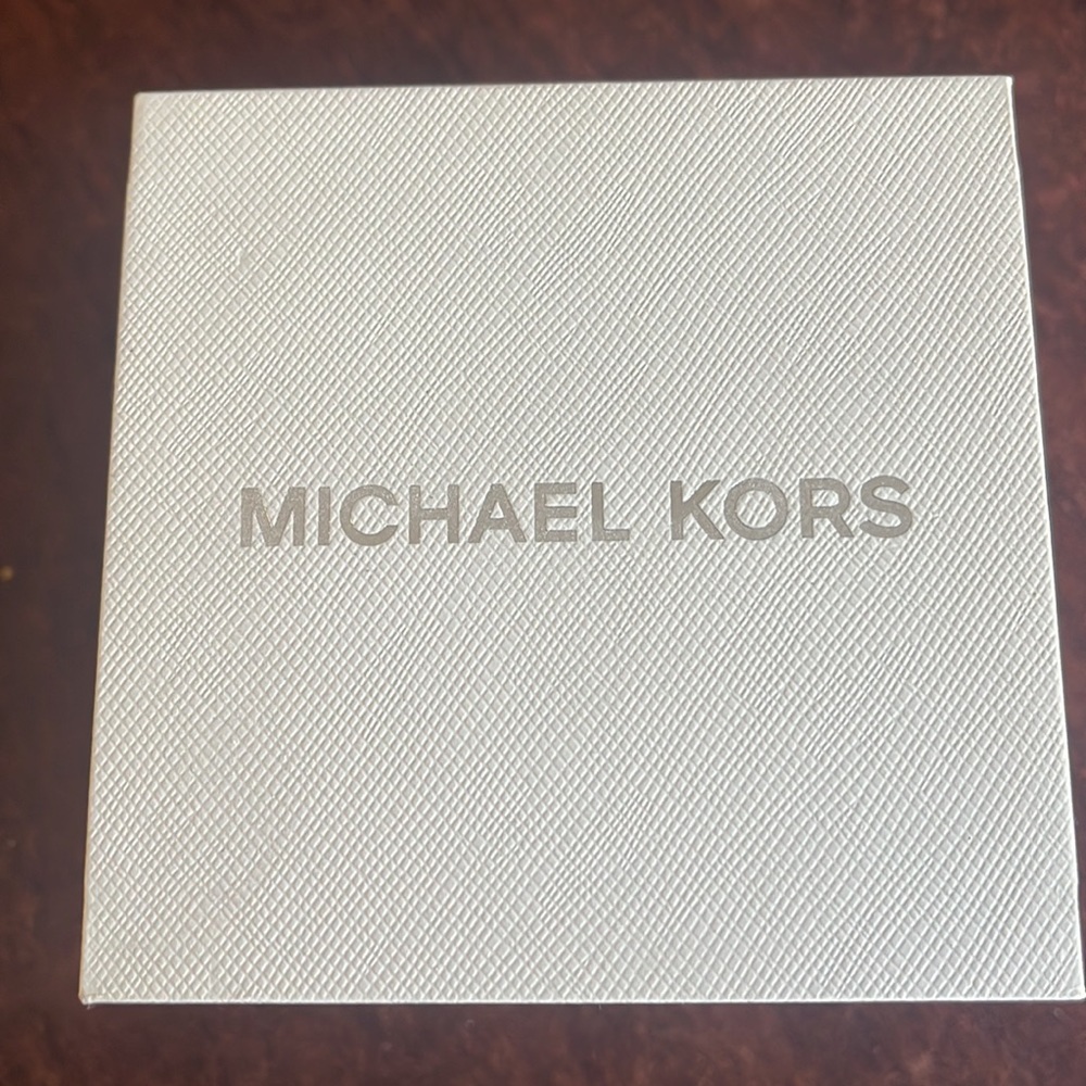 Michael Kors Darci Watch - Picture 11 of 11
